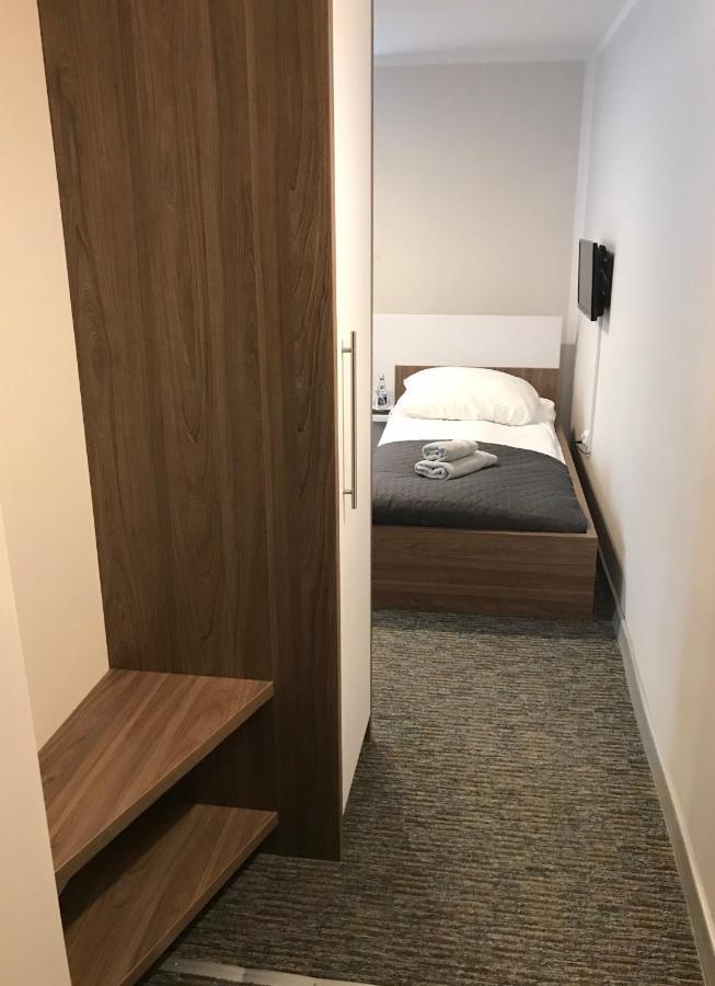 Loft Aparthotel Zlocieniec Bagian luar foto
