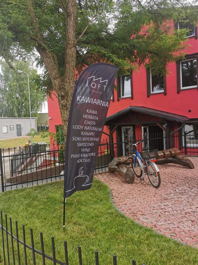 Loft Aparthotel Zlocieniec Bagian luar foto