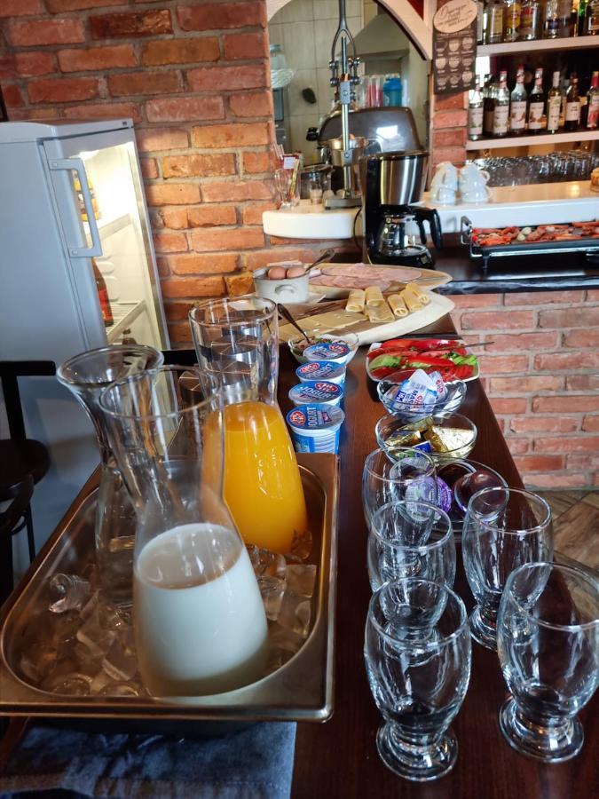 Loft Aparthotel Zlocieniec Bagian luar foto
